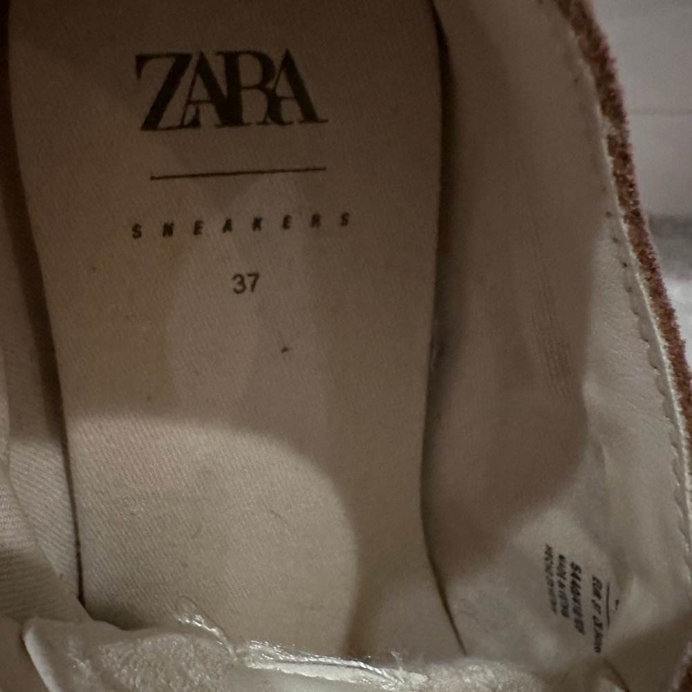 Zara Brown Suede Sneakers with Cream Laces - Picture 2 of 5